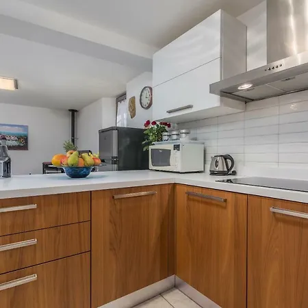 Claire Διαμέρισμα Karšete